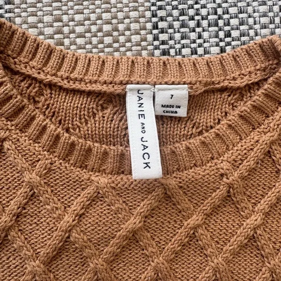 Girl’s Textured Knit Sweater - Picture 4 of 6